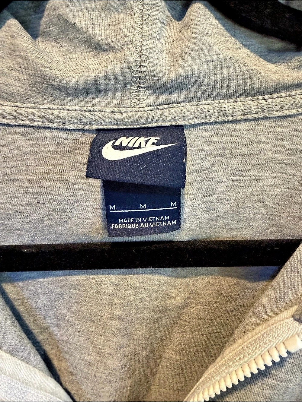 Nike Gray Zip Hoodie Size Medium - Picture 3 of 6